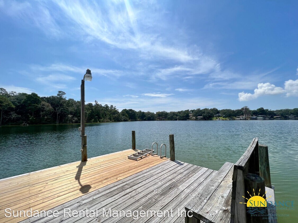 Foto principal - 5 br, 3 bath House - 55 Poquito Road