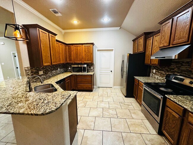 Foto del edificio - 1004 Chaucer Ln