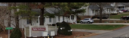 Building Photo - 100-134 Hester Dr
