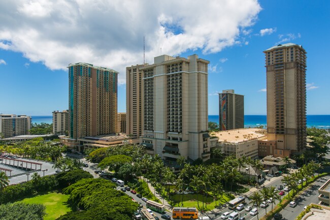 Foto del edificio - 1910 Ala Moana Blvd