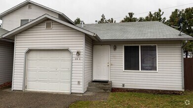 Building Photo - 211 N Lava