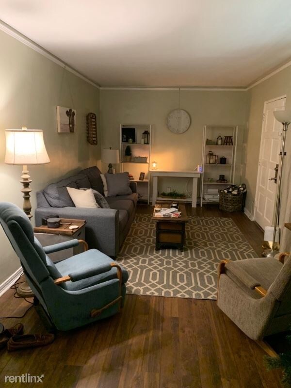 Building Photo - 2 br, 1 bath Apartment - 251 Everett Street