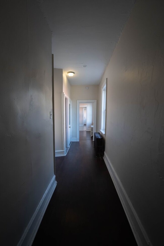 Building Photo - New price now showing!