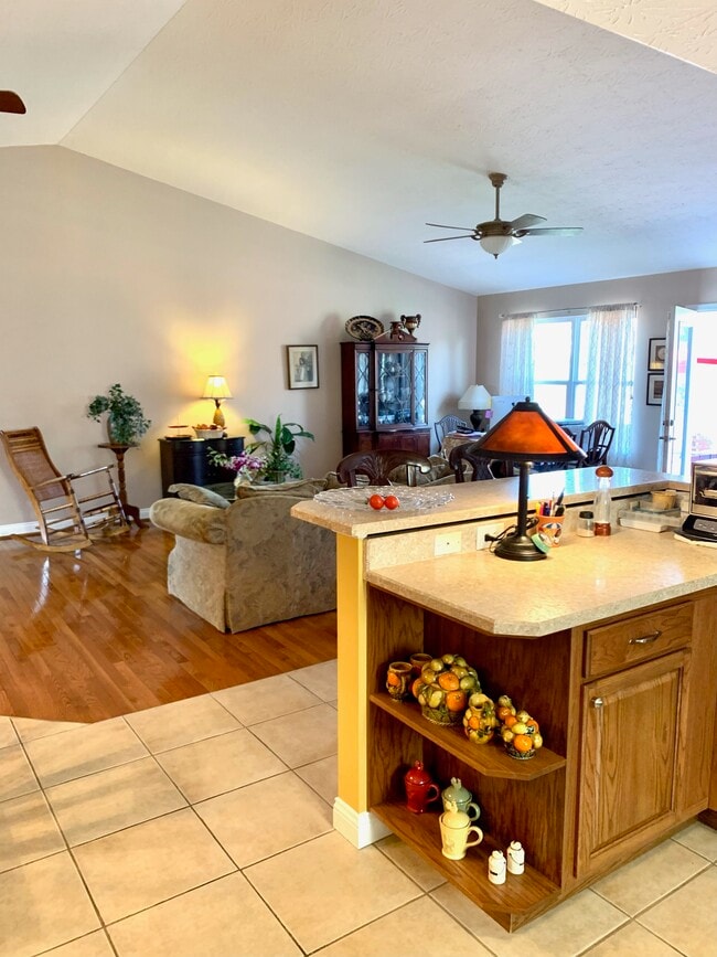 Photo - 420 Brandon Dr House