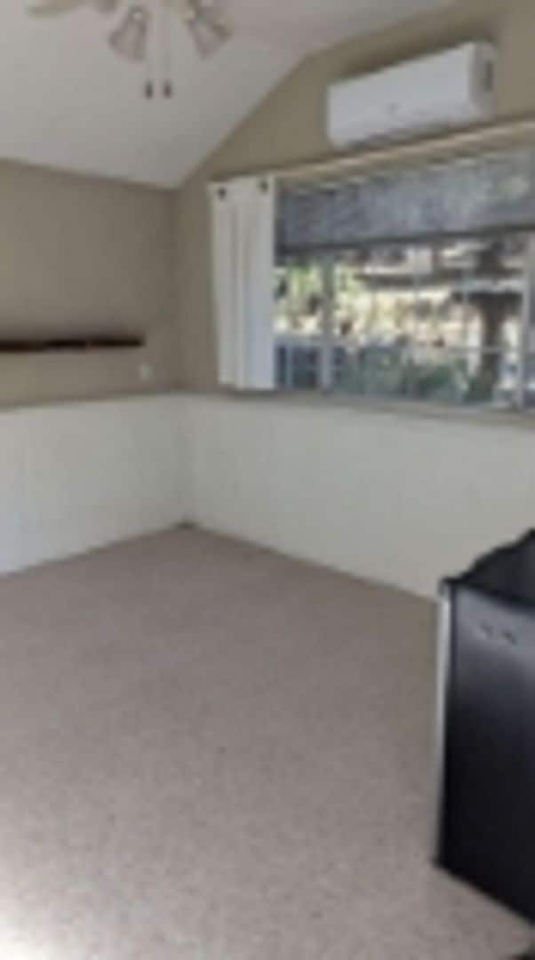 Building Photo - 197 Theall St