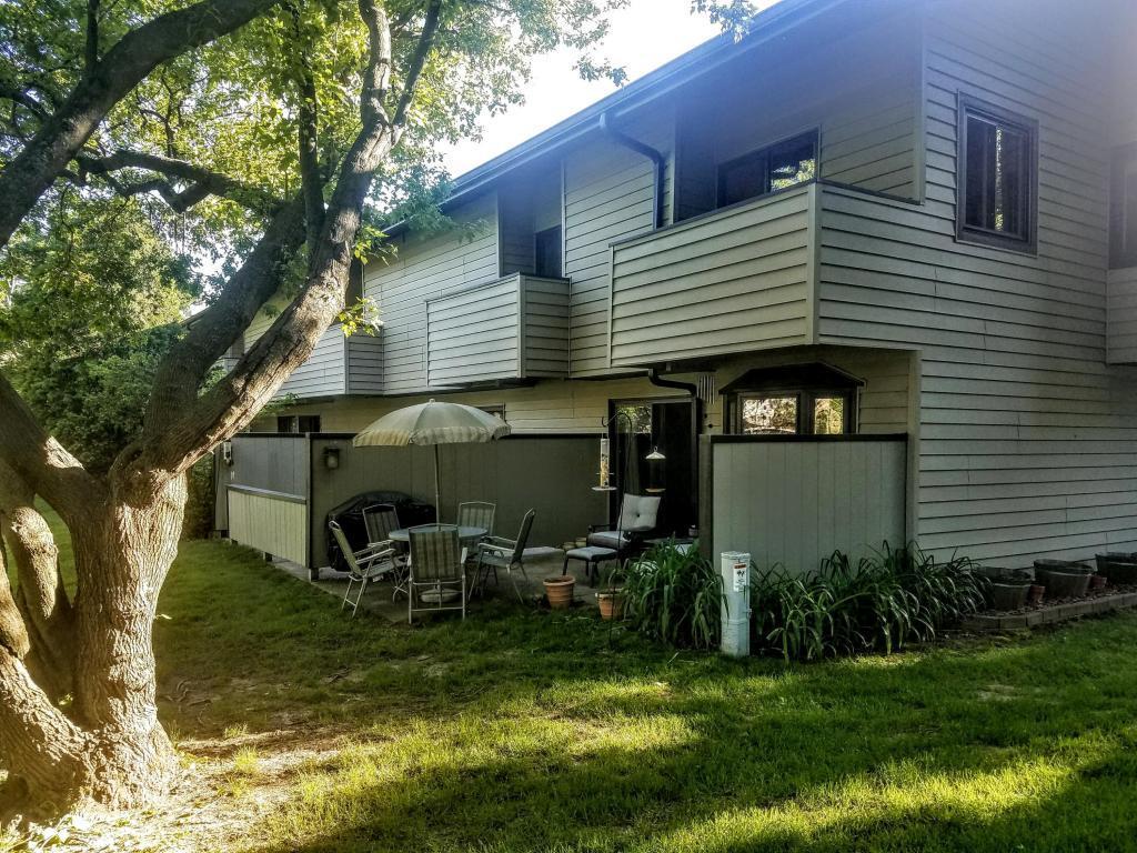 Primary Photo - 9161 N 70th St