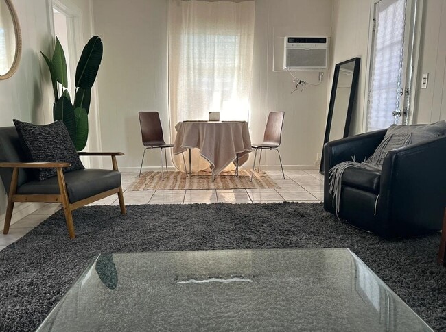 Foto del edificio - 707 2nd Ave S