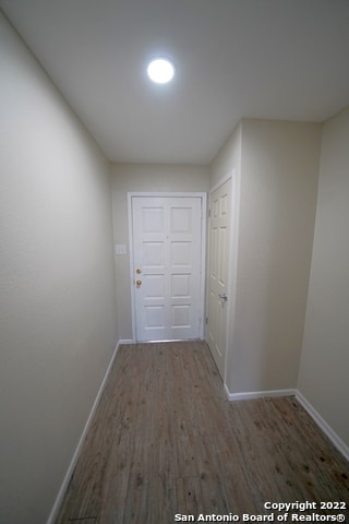Building Photo - 713 Marilyn Dr