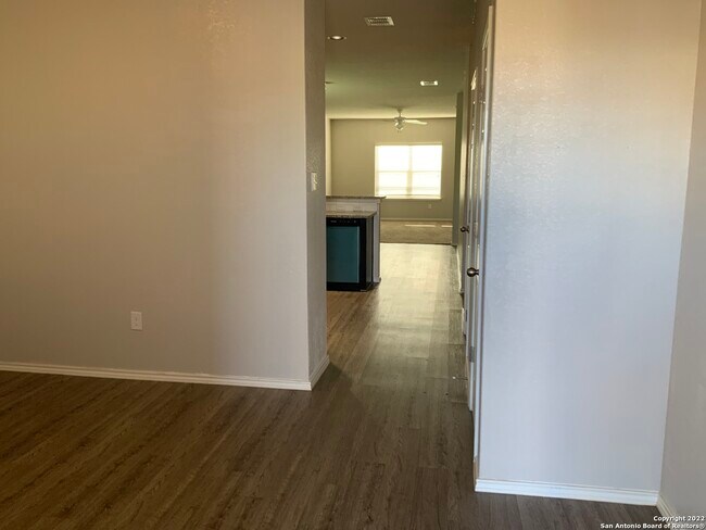 Foto del edificio - 2409 Keyhole Vw