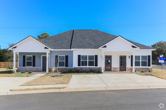 Building Photo - Woodford Ridge Townhomes