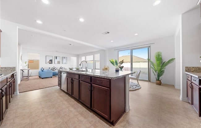 Building Photo - 4790 Preston St