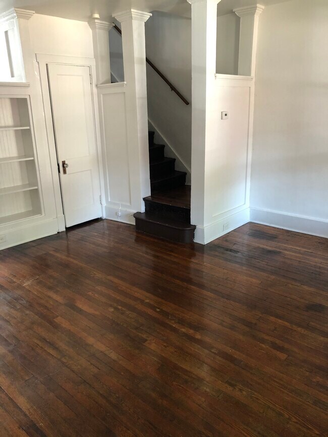 Foto del edificio - 2352 Eldridge St