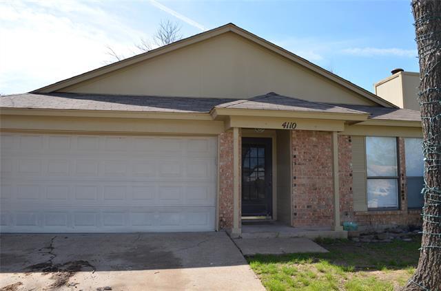 Primary Photo - 4110 Green Acres Cir