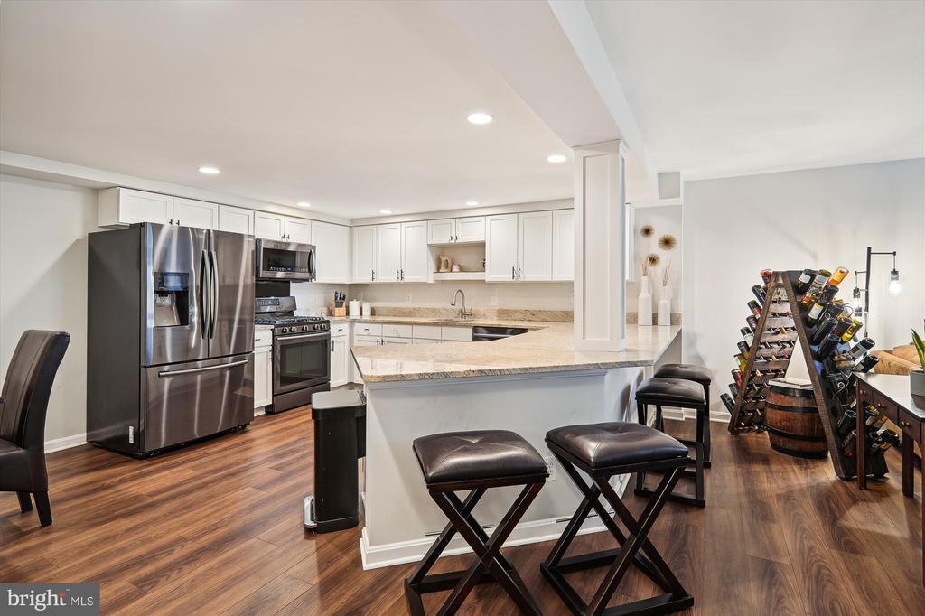 Foto principal - 1561-B N Van Dorn St
