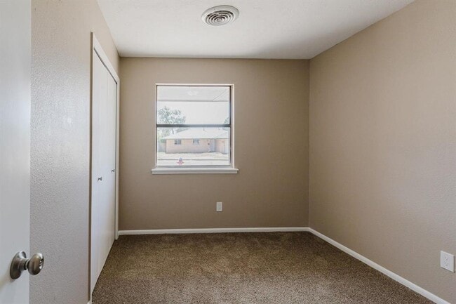 Foto del edificio - Cute, Clean Brick Home