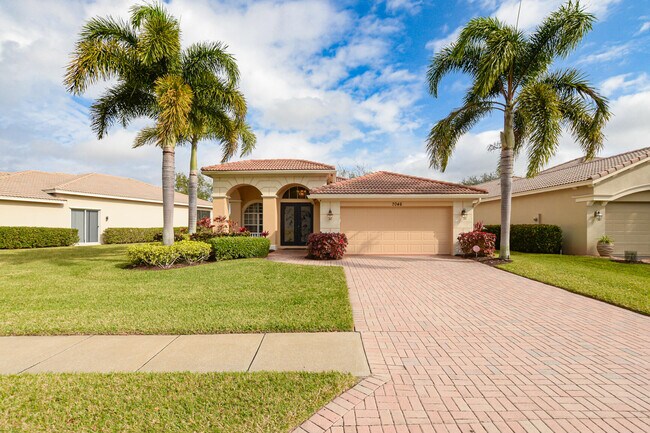 Foto del edificio - 7046 Maidstone Dr