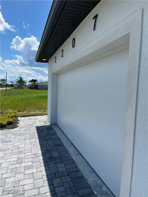 Foto del edificio - 2207 NW 25th Ln