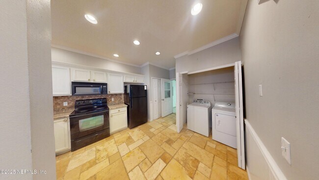 Foto del edificio - 419 Southern Branch Ln