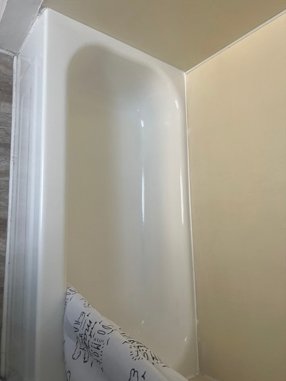 Building Photo - 40 W Broadway