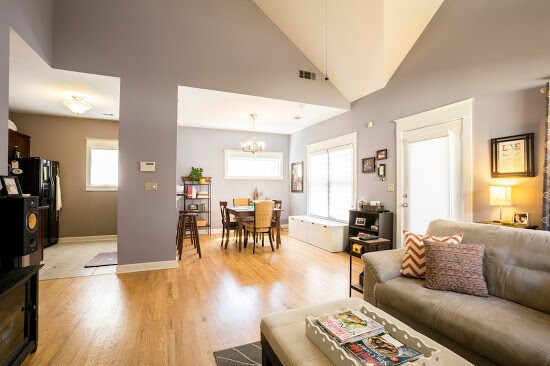 Foto del edificio - Charming 2 Bedroom House in Great Condition in Grant Park!