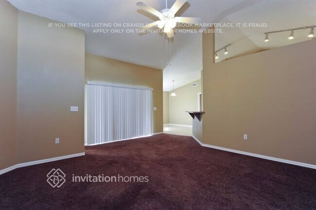 Foto del edificio - 331 Cloverdale Rd