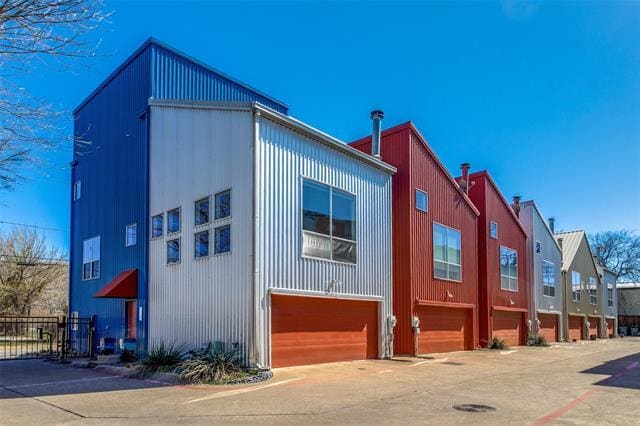 Primary Photo - 1429 Caddo St