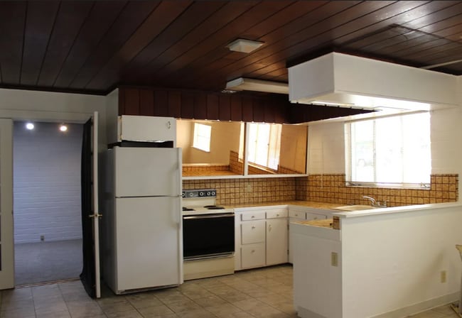 Building Photo - Coming Soon - Available August 17, 2026
