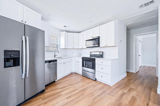 Foto del edificio - 6259 Kendrick St
