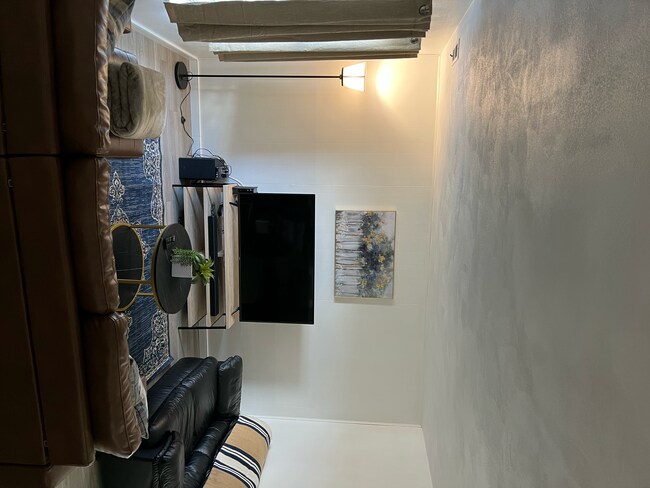 Foto del edificio - 710 Randler Ave