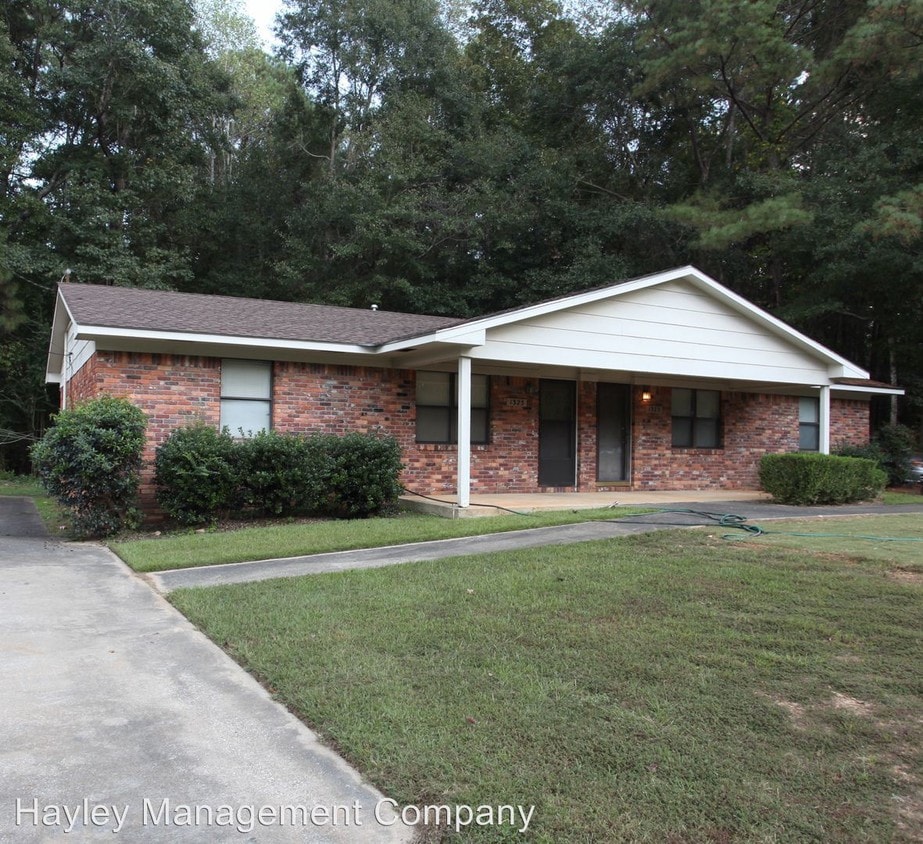13251325 Hampton Dr, Auburn, AL 36830 Apartment for Rent in Auburn