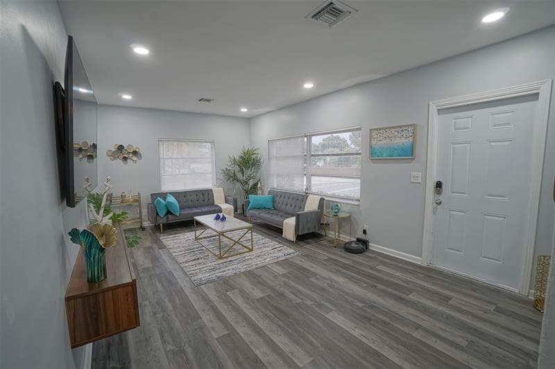 Foto principal - 1102 Sunset Rd