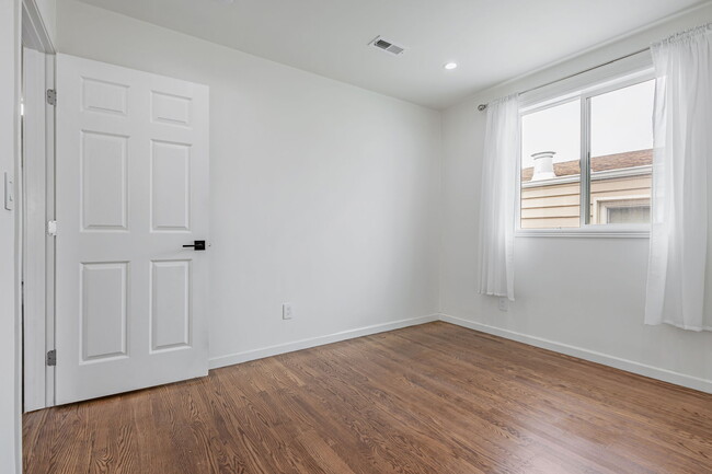 Photo - 312 Northaven Dr House