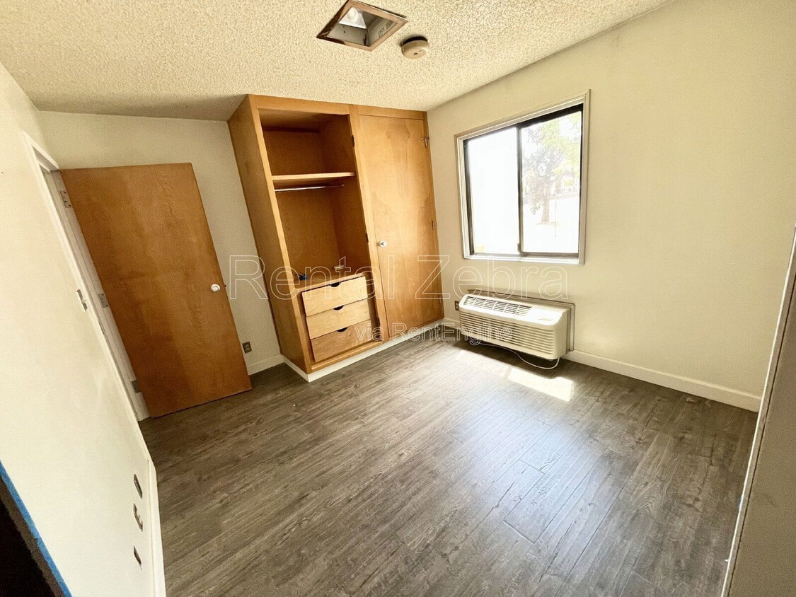 Foto del edificio - 3745 Hospital Rd