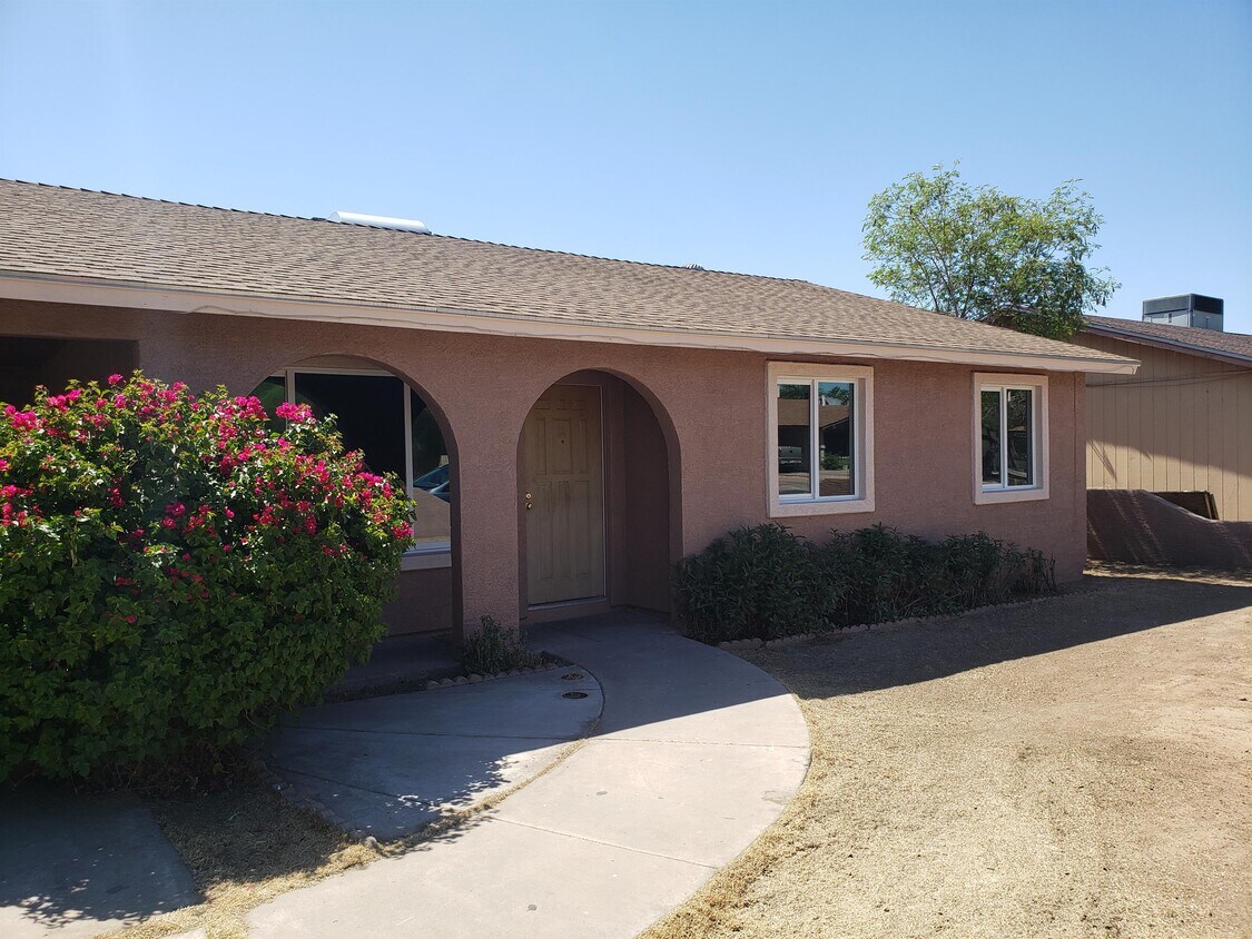 2520 N 50th Ln, Phoenix, AZ 85035 House Rental in Phoenix, AZ