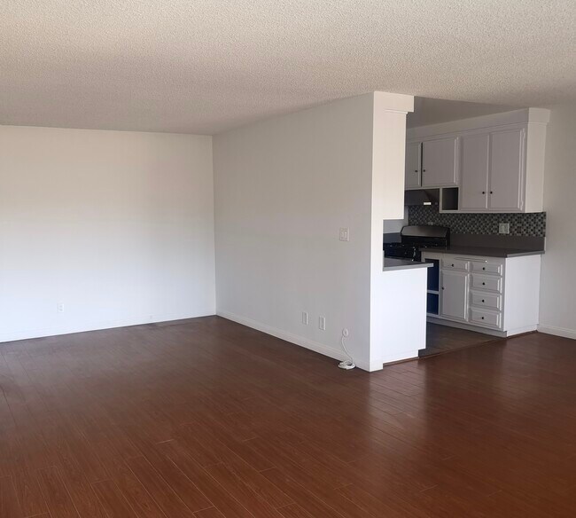 Foto del edificio - 3675 Monon St