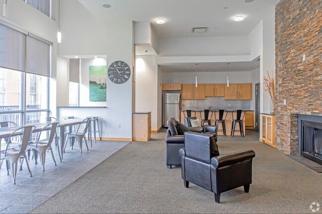 Interior Photo - 66 Main Street