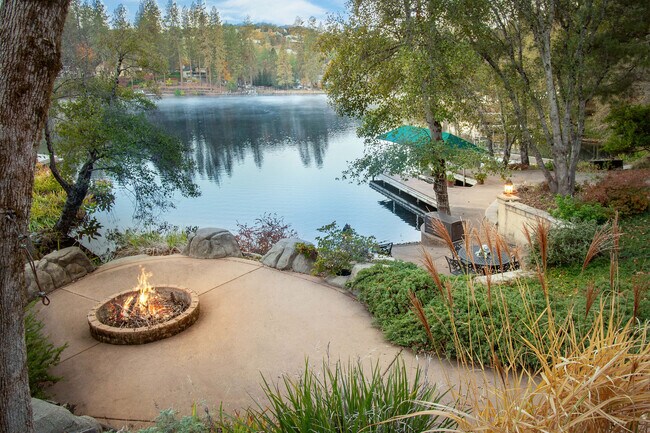 Chimenea privada al aire libre - 18874 Meadowlark Ct