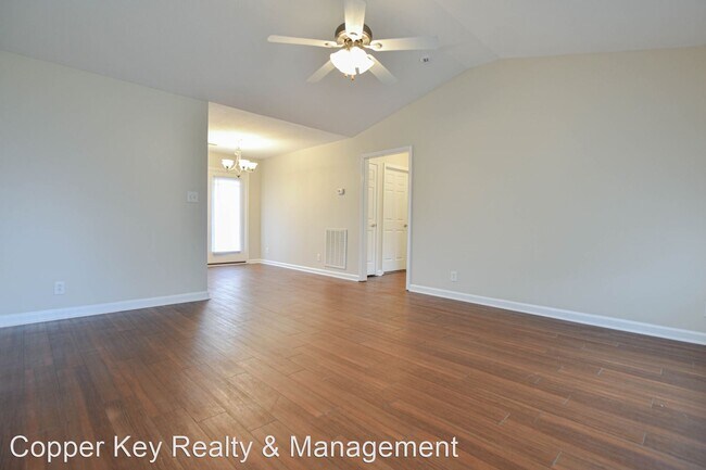 Building Photo - 3 br, 2 bath House - 327 Woodale Drive