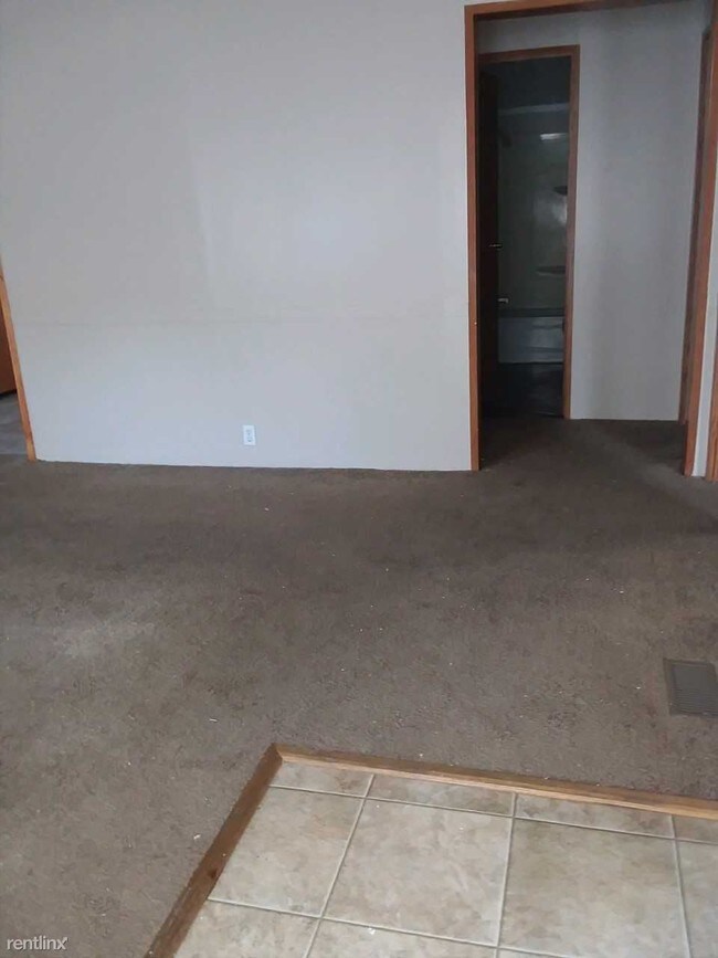 Building Photo - 3 br, 2 bath Mobile Home - 66 Pinewood Est