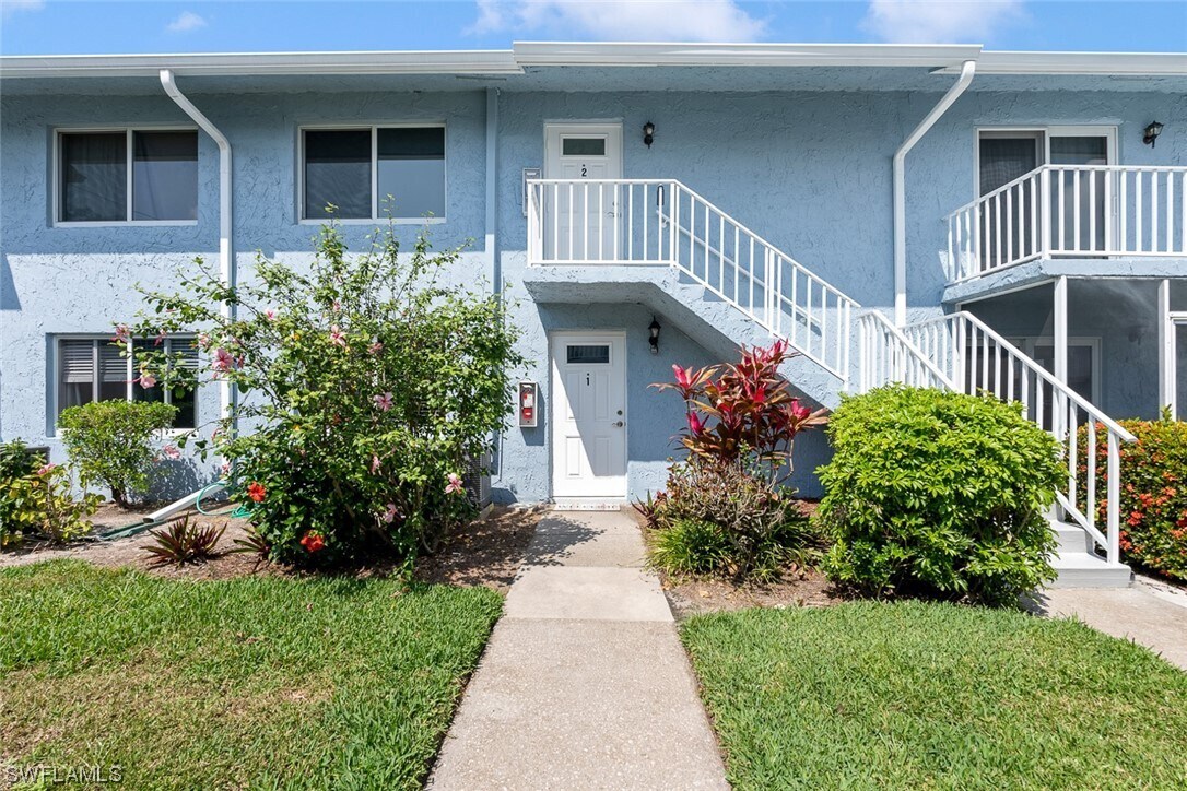 240 Palm Dr Unit 481, Naples, FL 34112 Condo for Rent in Naples, FL