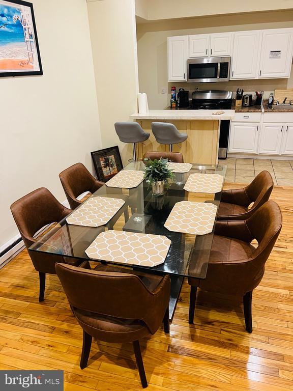 Foto del edificio - 817 N 63rd St