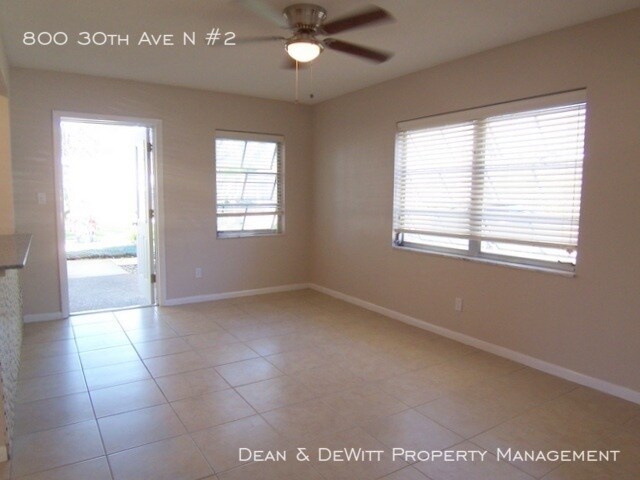 Foto del edificio - 800 30th Ave N