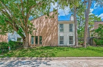 Building Photo - 17805 Villa Way Dr