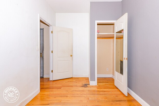 Building Photo - 707 Sterling Pl