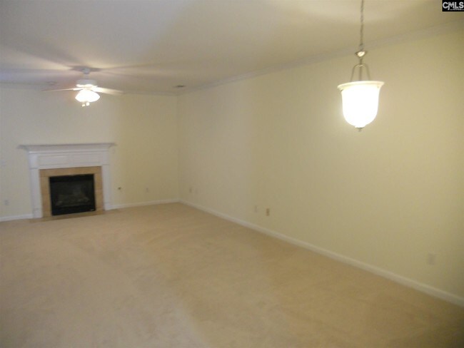 Foto del edificio - 819 Harden St