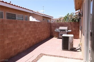 Building Photo - 2841 Dunstan Way