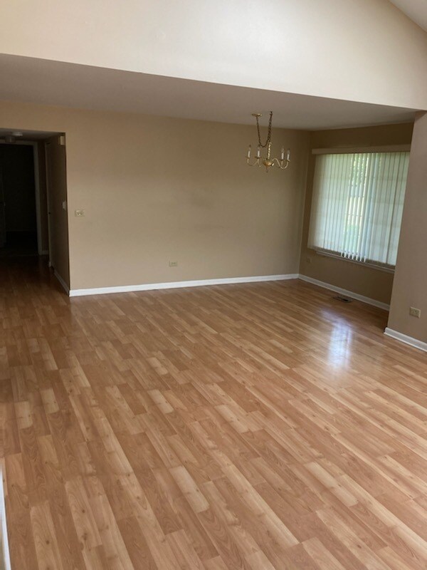 Building Photo - 334 Ashford Cir