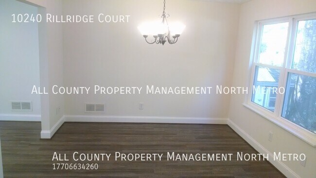 Building Photo - 10240 Rillridge Court