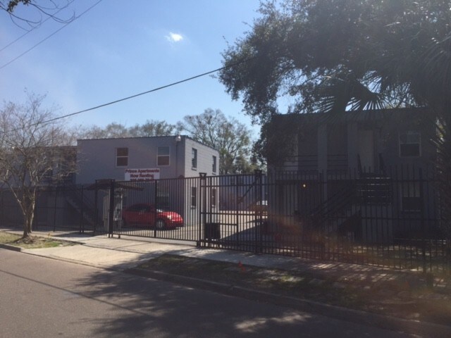Primary Photo - 1324 Prince St