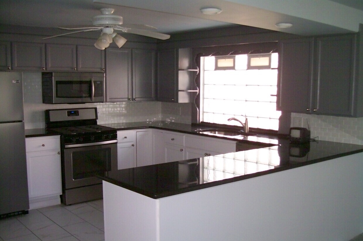 Primary Photo - 53 Arlington Rd